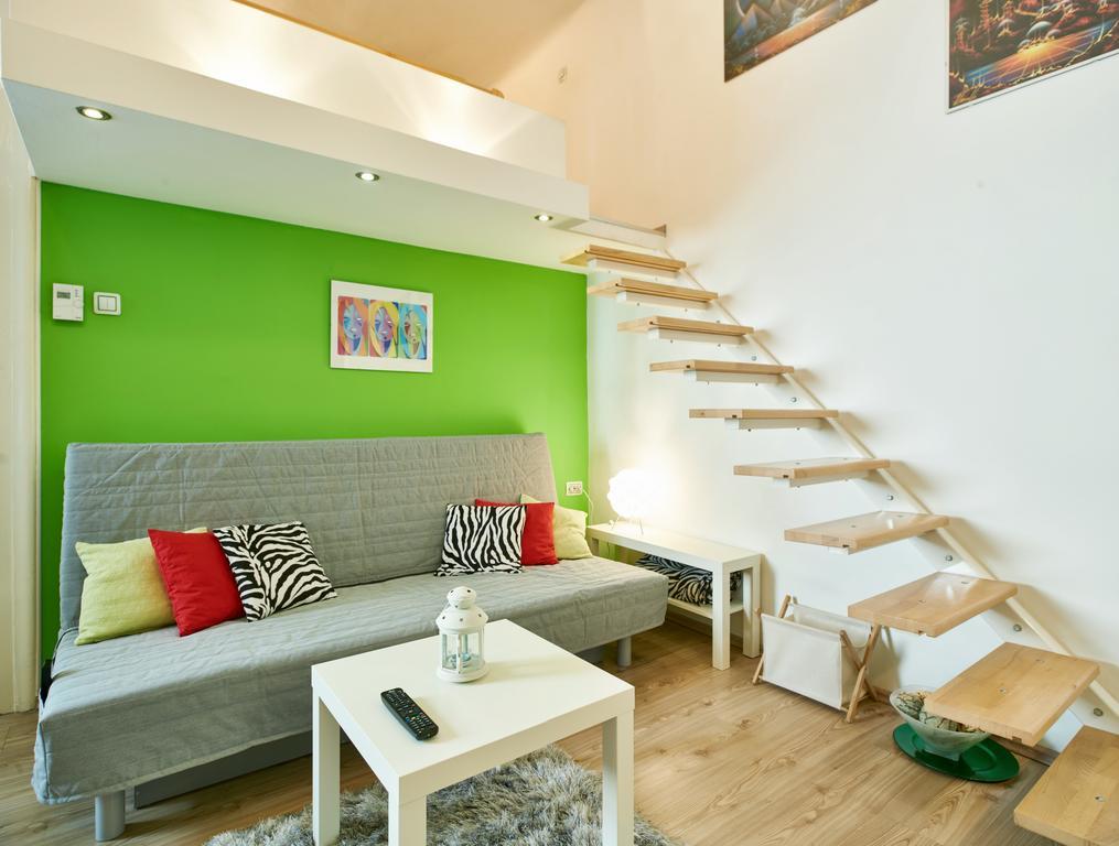 Appartamento Studio Apartment Green Wall Zagabria